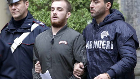 Ischia, arrestato per droga Alessandro Rizzo: è l'autore della stesa in via Toledo a Napoli