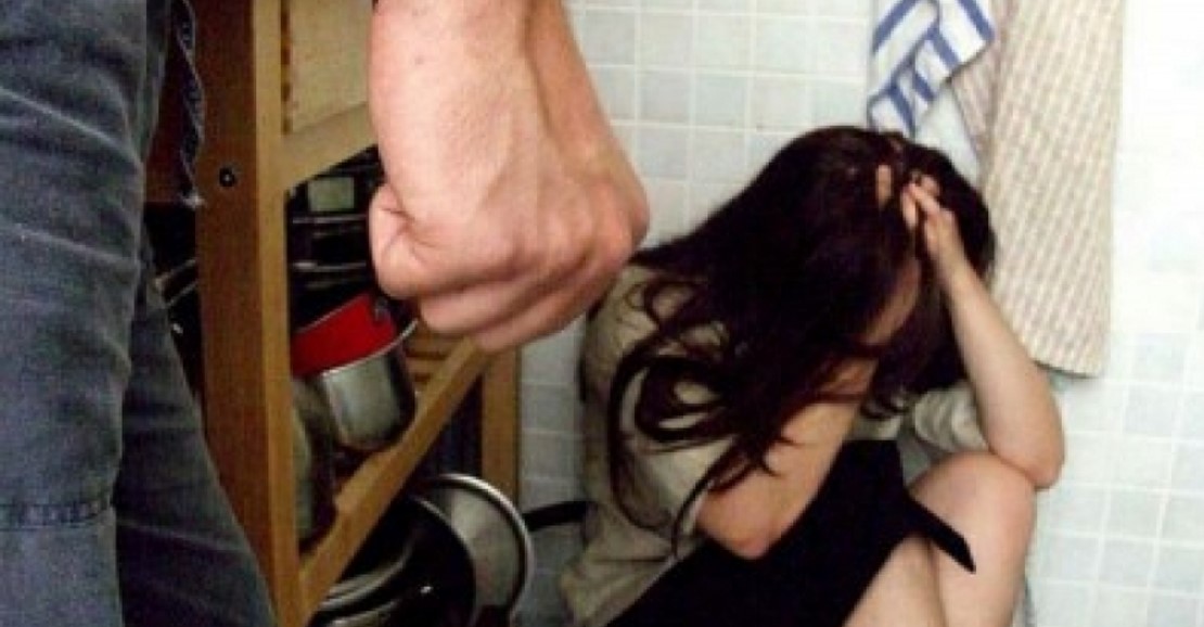 Arrestato uomo di Torre del Greco: picchiava moglie davanti ai figli