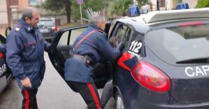 Napoli, minorenne adescava bambini su internet. Fermato dai Carabinieri