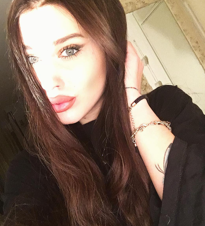 asia-nuccetelli-primo-piano