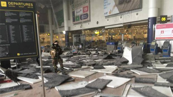 Attentato a Bruxelles: sospesi i voli da Napoli