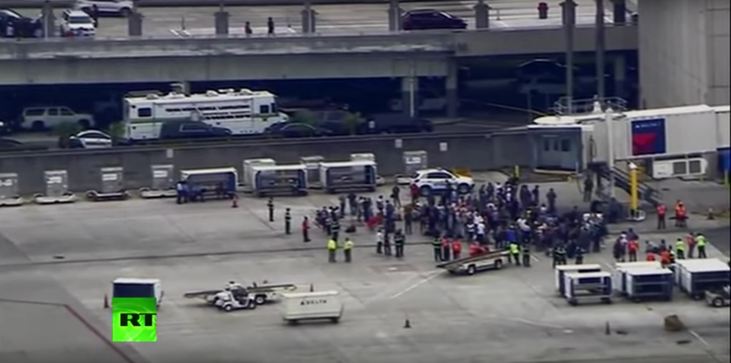 Attentato in Florida, spari all'aeroporto di Fort Lauderdale: 5 morti
