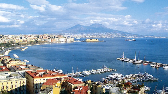 La balneazione a Napoli, ecco dove è possibile fare il bagno