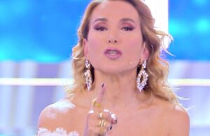 Barbara D'Urso furiosa per un suo video pubblicato: "Non mi arrabbio mai"