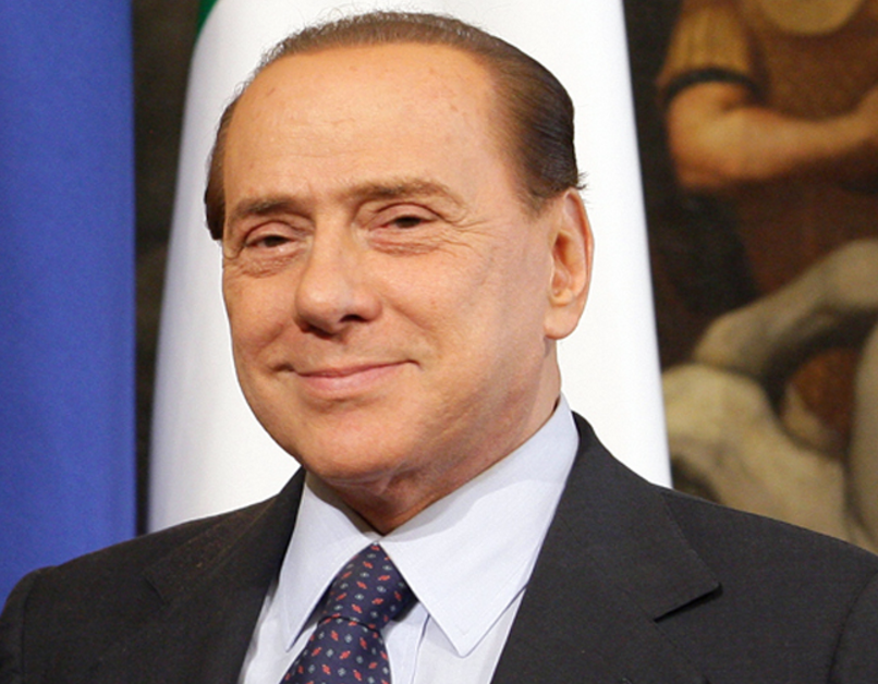 Berlusconi rinuncia all'impedimento: mi farò processare a Napoli