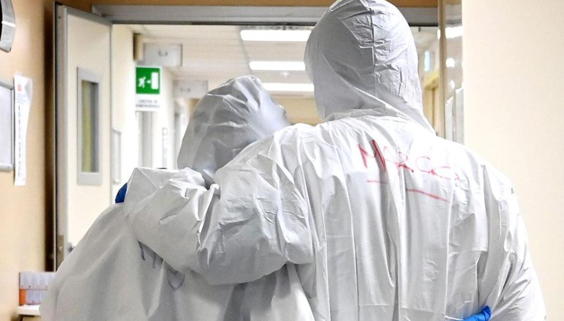Campania, secondo giorno consecutivo senza nuovi contagi: esaminati oltre 1500 tamponi
