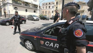 Torre Annunziata, Carabinieri arrestano 7 pregiudicati del clan Gionta