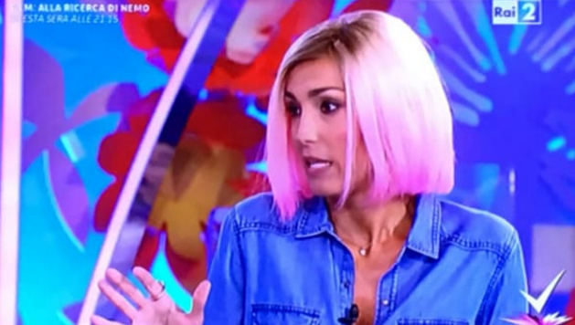 caterina balivo cambia capello