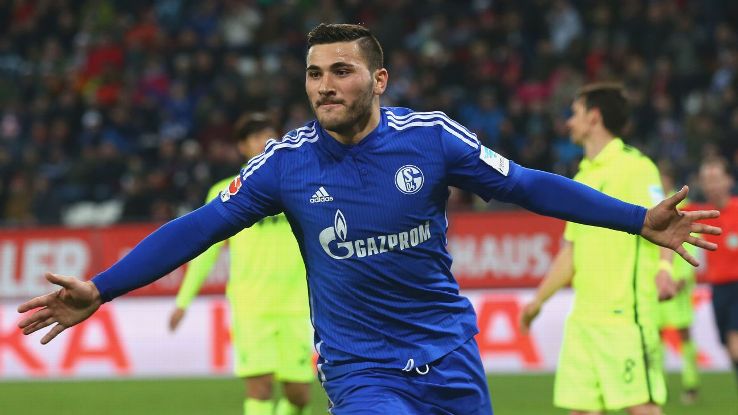 Il Napoli su Kolasinac, il terzino può vestire l'azzurro a parametro zero