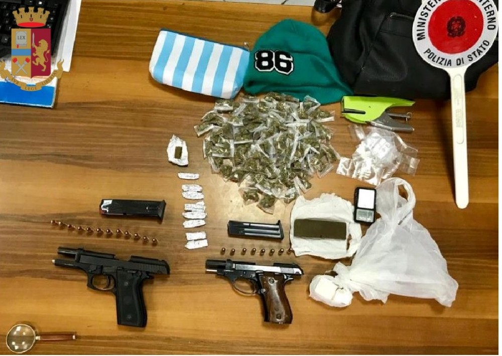 Operazione "Alto impatto" al Pallonetto di Santa Lucia, controlli a tappeto della polizia