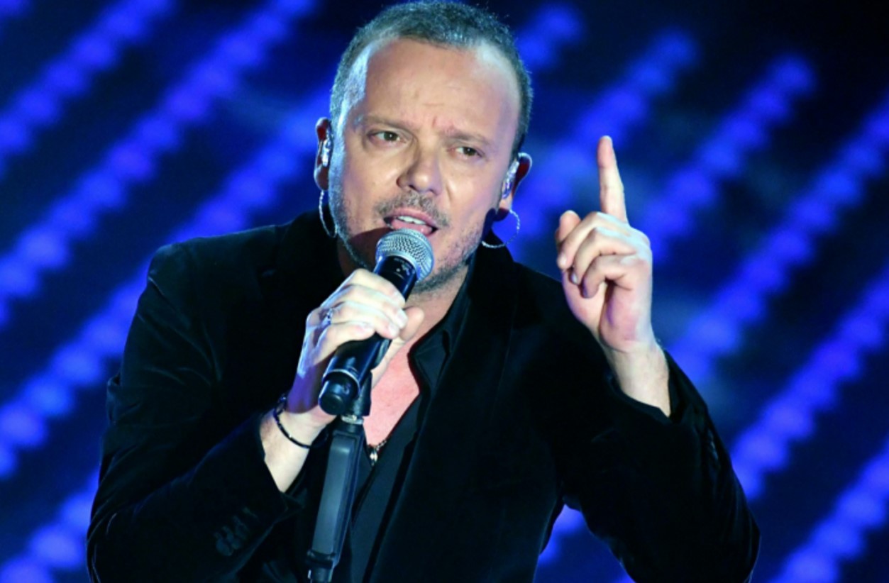 Gigi D'Alessio dopo il Festival di Sanremo attacca tutti 