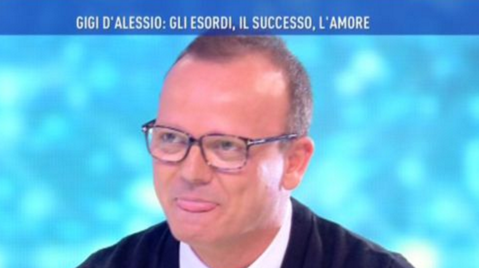 Gigi D'Alessio parla dei suoi debiti da Barbara D'Urso: la verità del cantante