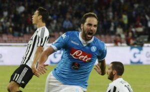 Higuain, la Juventus sull'attaccante. Il Napoli smentisce