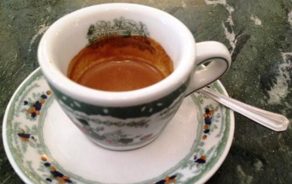 Il Gambrinus di Napoli dona ricavati del caffè in sospeso per i terremotati