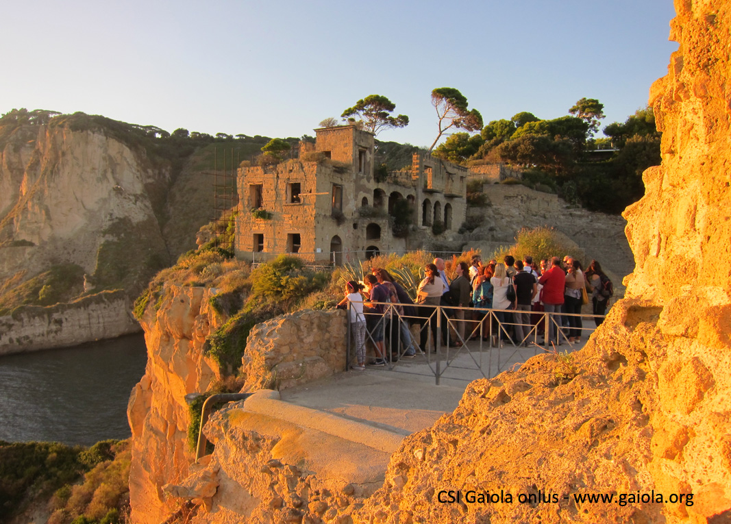 “S. Valentino… tramonto al Pausilypon”, a cura del C.S.I. Gaiola onlus