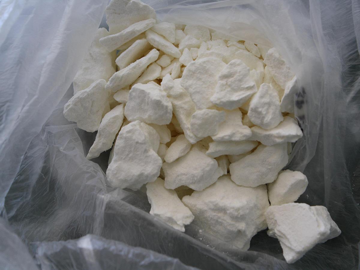 Ischia, uomo arrestato: nascondeva la cocaina nel wc dell'Asl