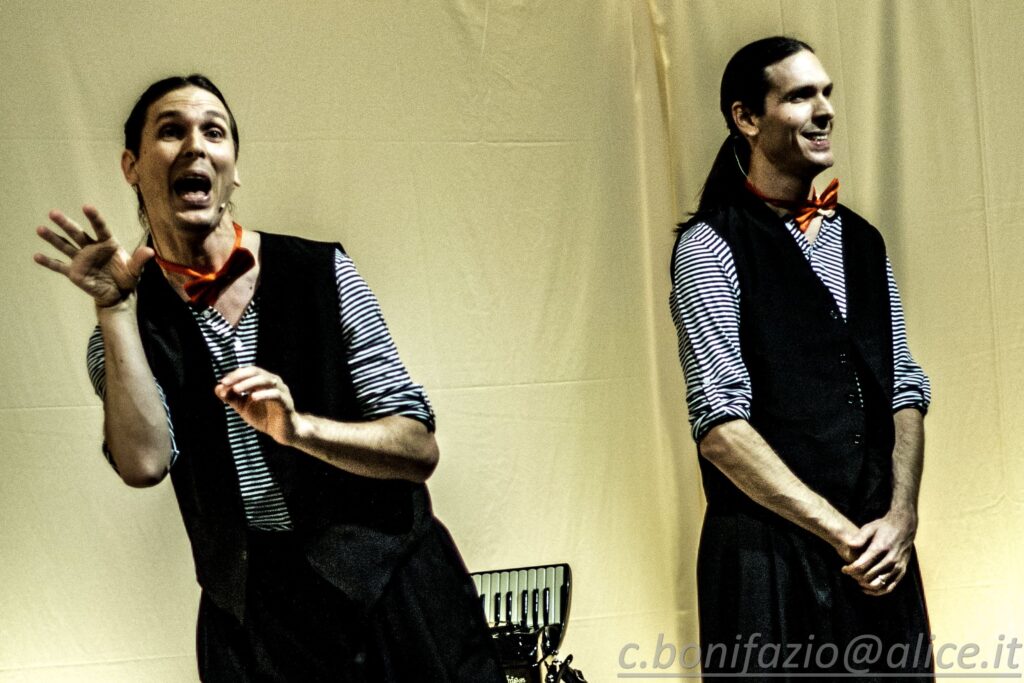 les jumeaux_foto claudio bonifazio ar (27)