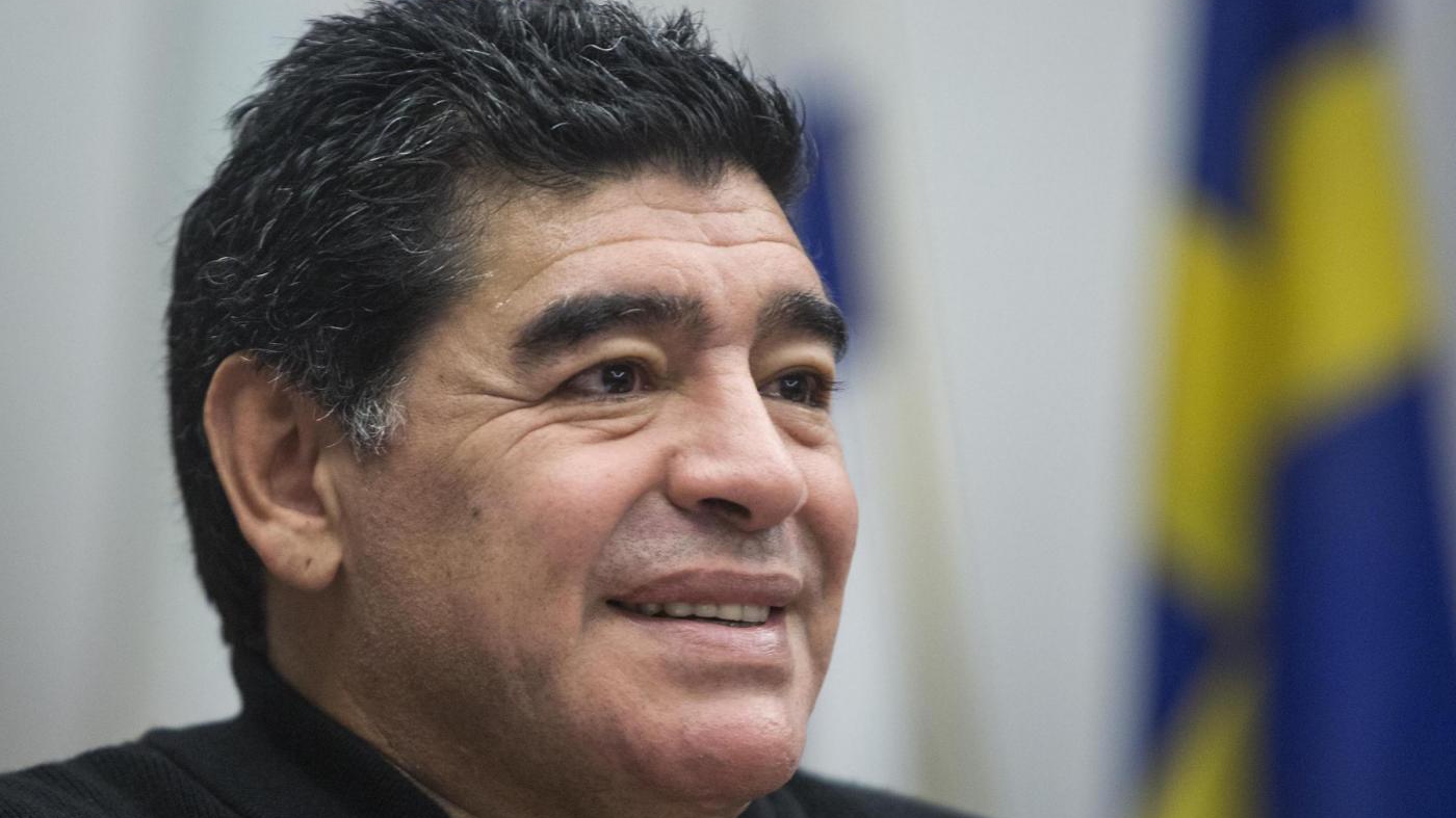 Maradona attacca Adl e Higuain: "Il presidente venderebbe anche la madre, il Pipita è un mercenario"