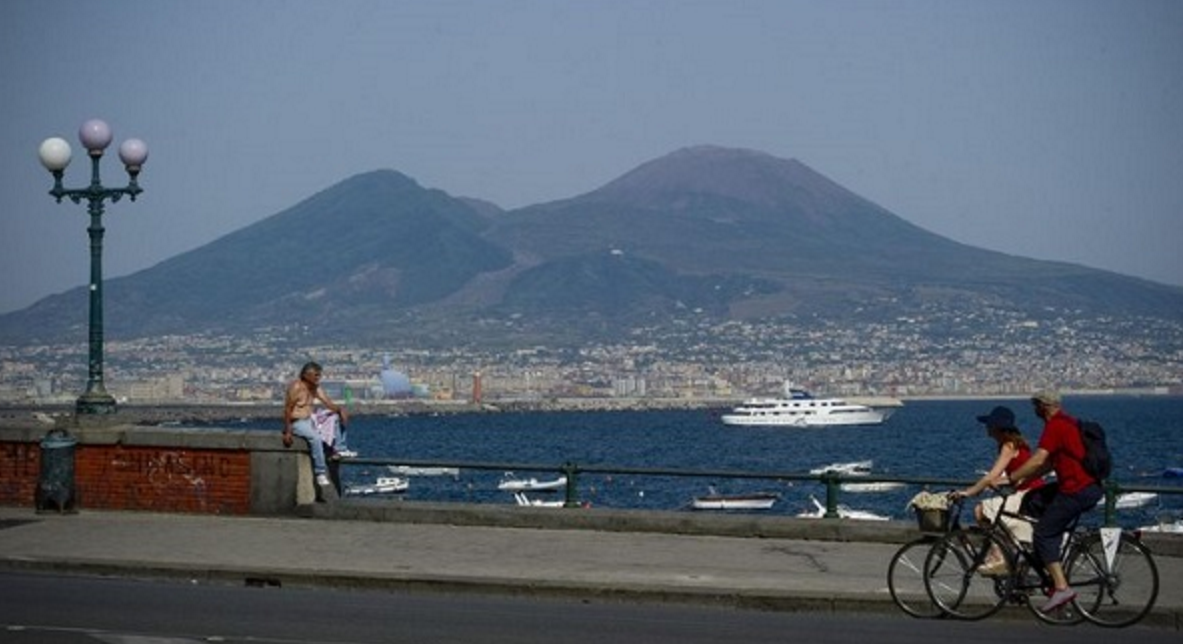 Meteo Napoli: ci aspetta un autunno sereno e caldo 