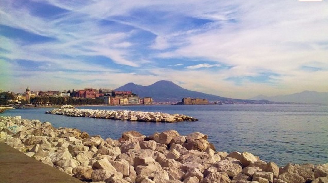 meteo ferragosto napoli