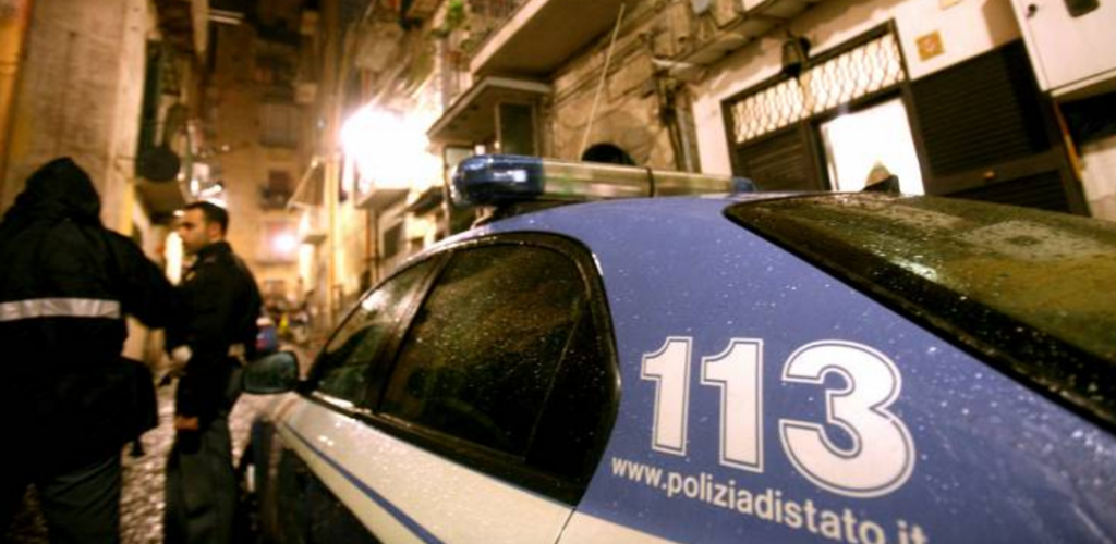 Napoli, sparatoria alla Sanità: due uomini feriti