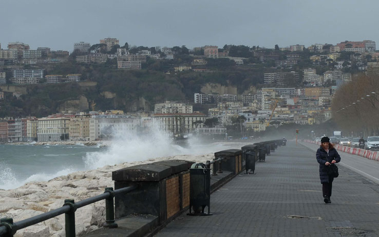 Allerta Meteo, la Protezione civile: "Attenzione al vento e al mare agitato" 