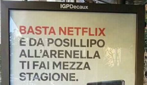 "Netflix" geniale la nuova campagna alle fermate del bus