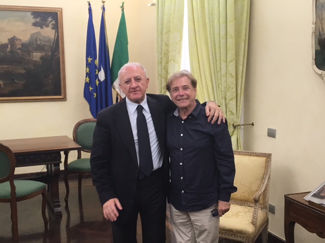 Nino D'Angelo nominato direttore artistico del Teatro Trianon