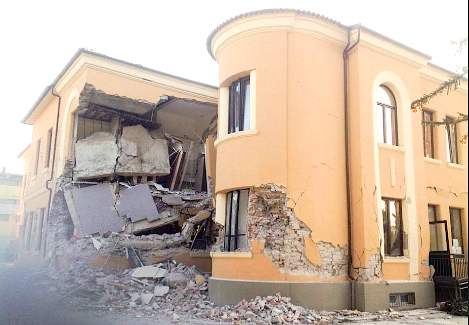 Nuova classificazione sismica degli edifici: a Napoli per la prima volta gli esperti a confronto