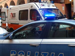 Tragedia nel Napoletano: 35enne precipita dal quarto piano e muore