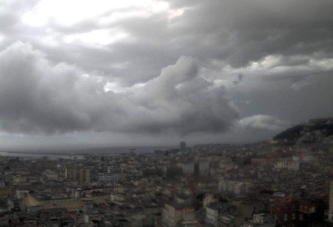 Previsioni meteo a Napoli: tornano i temporali 