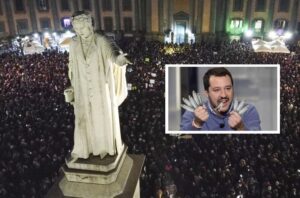 Napoli, a Scampia le Sardine partenopee sfidano Salvini e la Lega