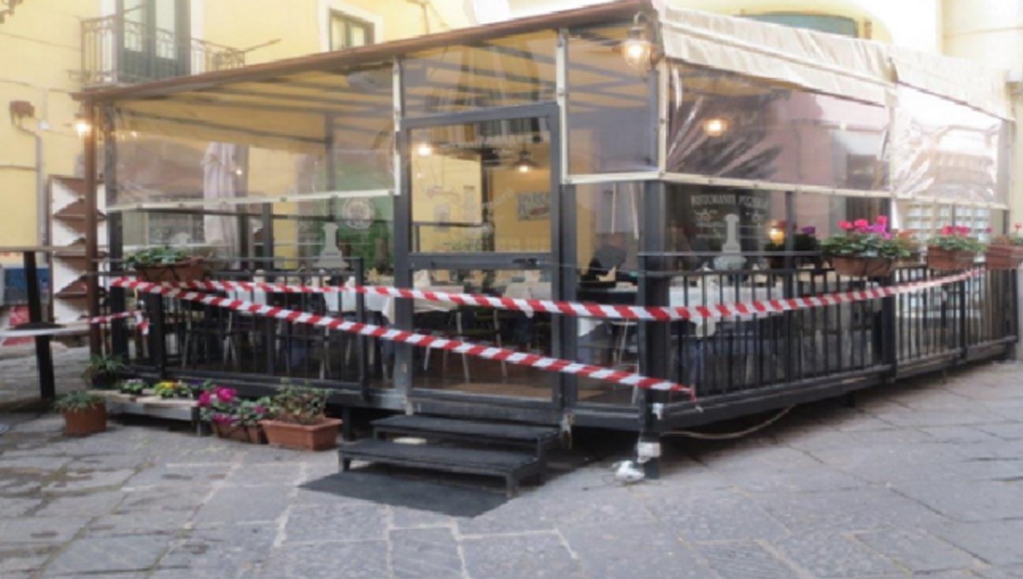 Sequestrato noto ristorante a Sorrento, frequentato da numerosi turisti