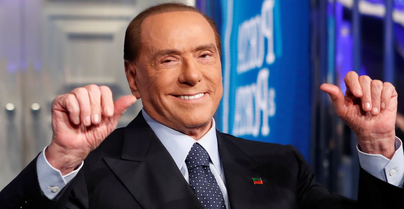 silvio berlusconi dimesso