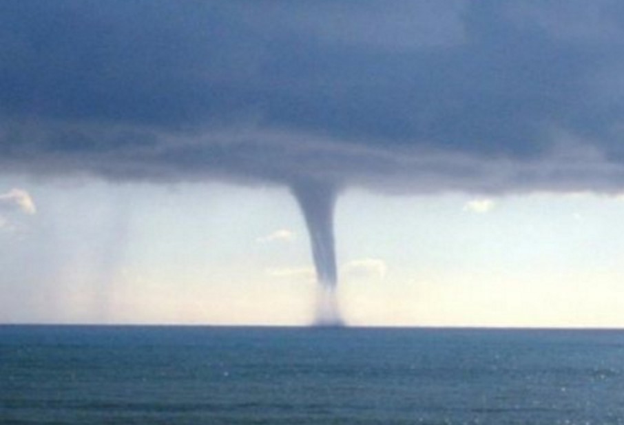 tromba d'aria litorale salerno