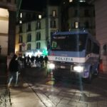 Manifestazione a Napoli, ambulanti e disoccupati protestano: "Siamo alla fame"