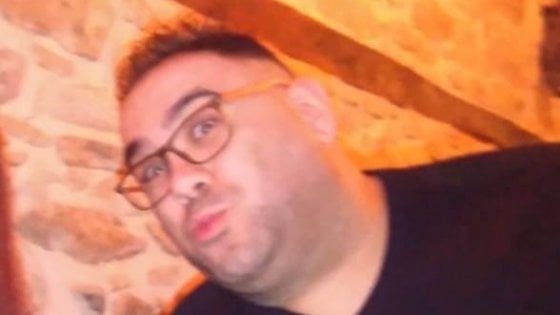 Coronavirus, giovane di 33 anni muore: era stato in vacanza in Costa Smeralda