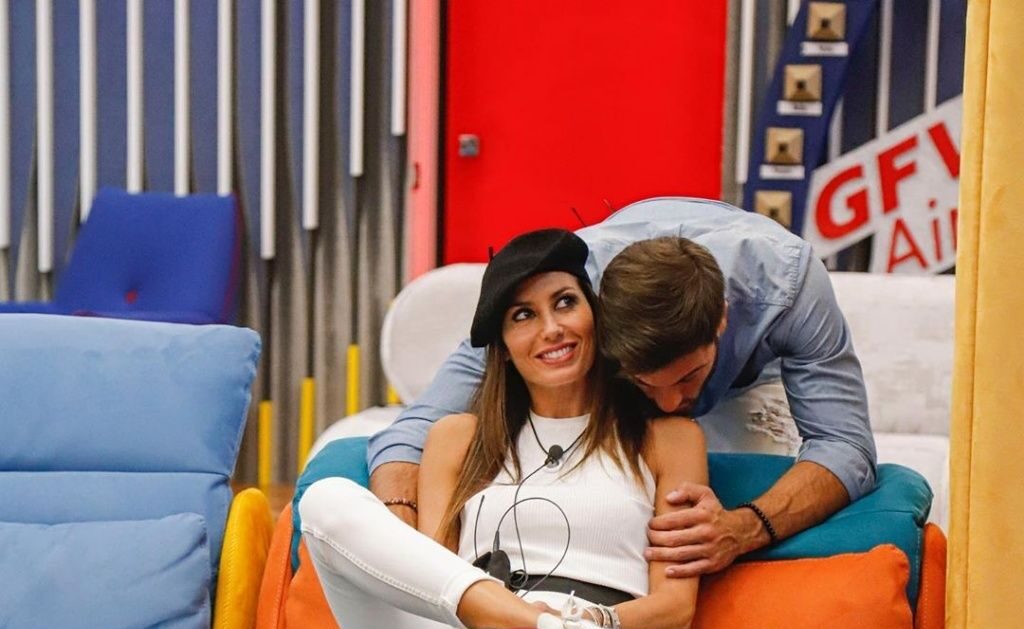 Gf Vip, la proposta a luci rossi di Elisabetta Gregoraci a Pierpaolo Pratelli