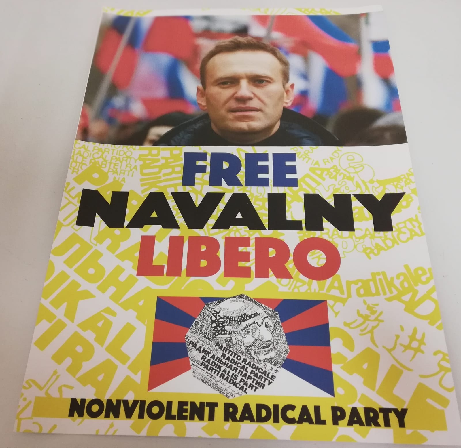 Sit-in del Partito Radicale al Consolato russo di Napoli