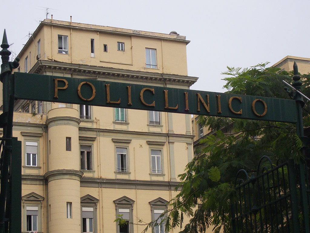 Policlinico Vanvitelli. Ricostruito avambraccio con ossa da cadavere ed apposizione di cellule staminali prelevate dal midollo osseo dello stesso paziente per favorire l'ossificazione