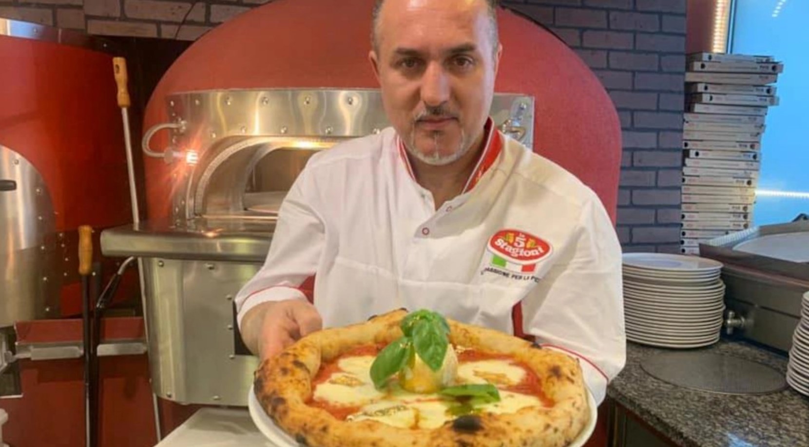 Robert Nedea e la pizza all'oro