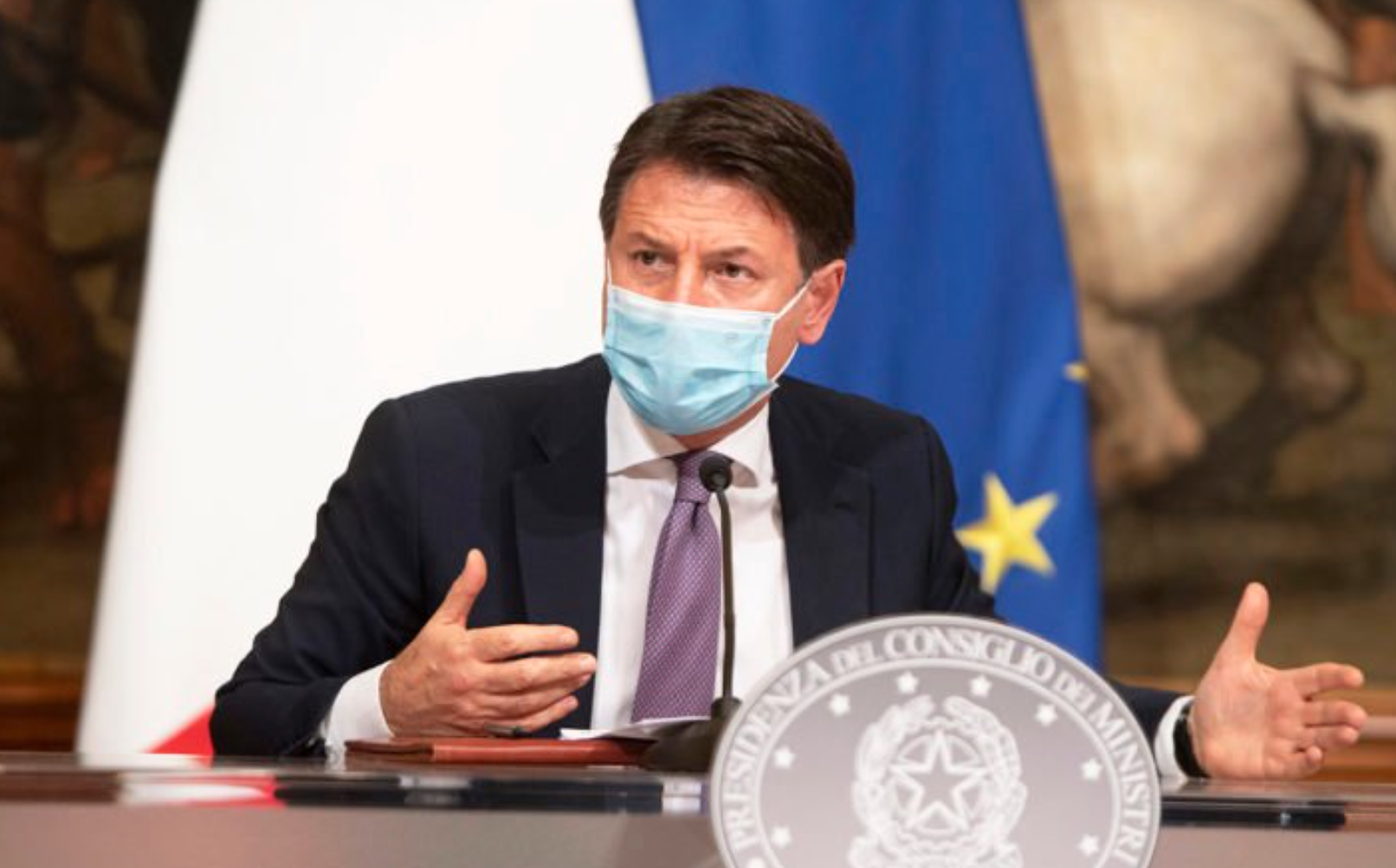 Dpcm, stretta nazionale fino al 15 gennaio: coprifuoco, spostamenti e ospiti a casa