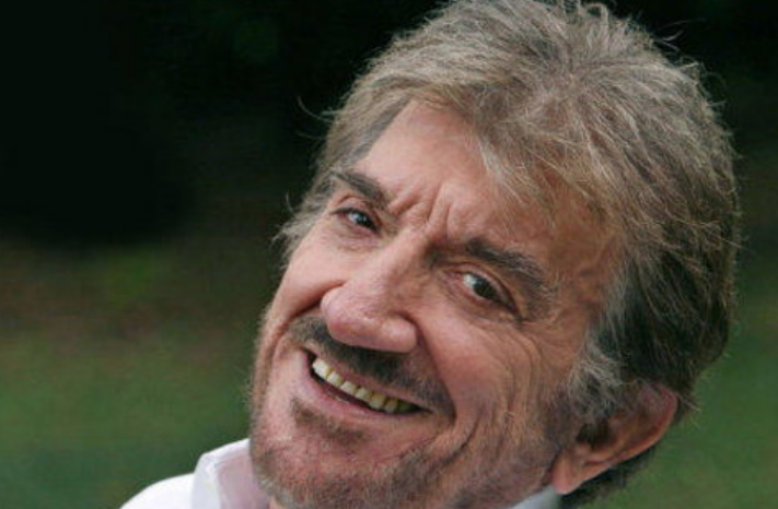 Addio a Gigi Proietti, le ultime parole dell'attore in ospedale: "Ce la faccio?"