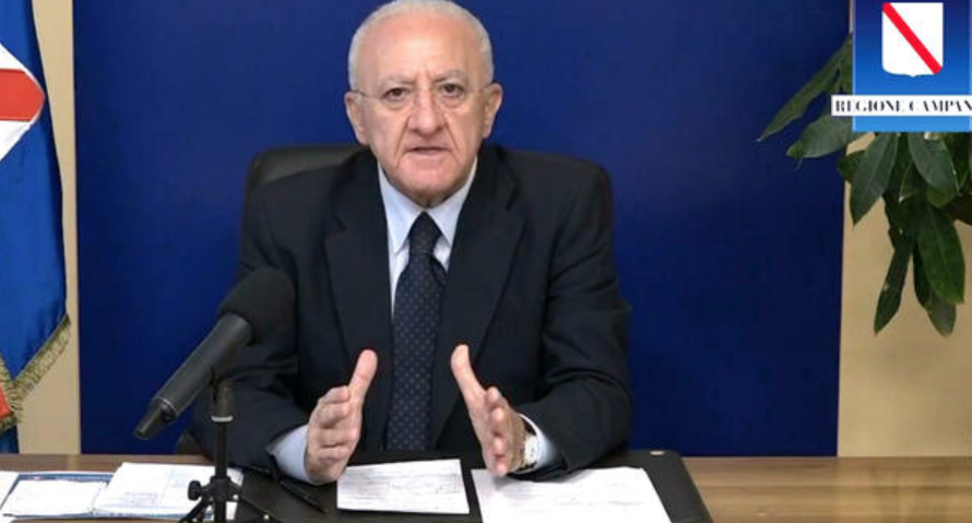 Scuole medie e superiori, la Regione indica la data: "Pronti ad aprire"