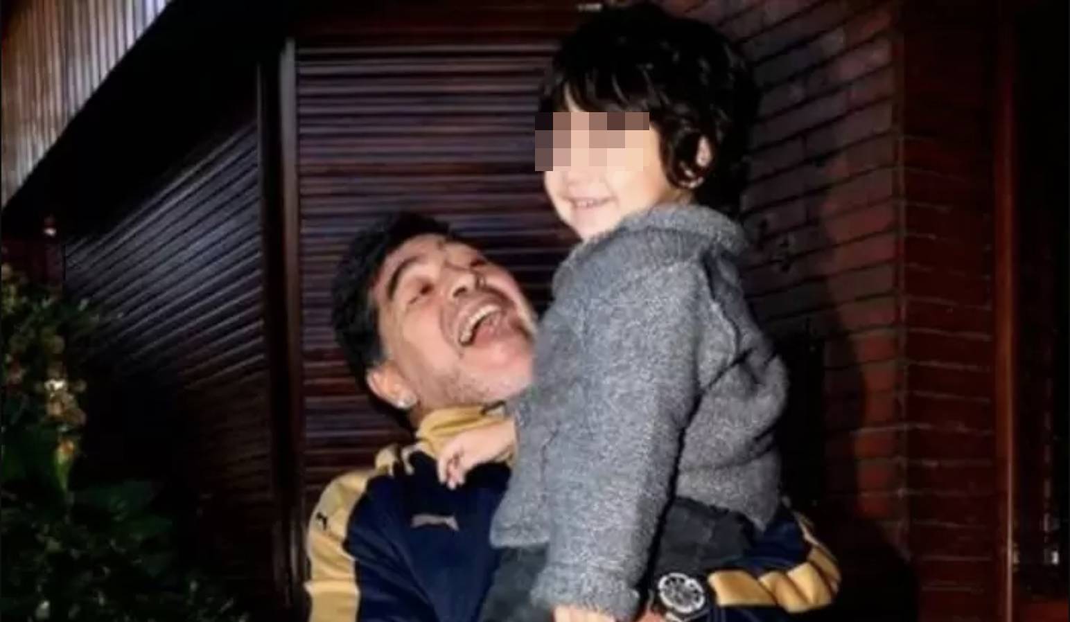 Maradona, subito dopo la morte il gesto contro Dieguito che crea polemiche