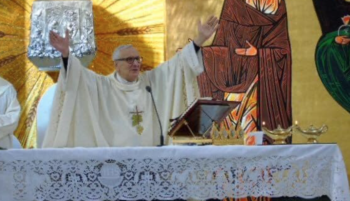 Napoli in lacrime, addio a Don Giuseppe Provitera: "Era davvero un uomo di Dio"