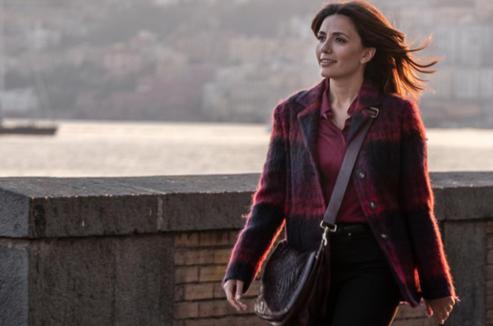 MIna Settembre, tutte le differenze tra la storia dei libri e quella raccontata in tv