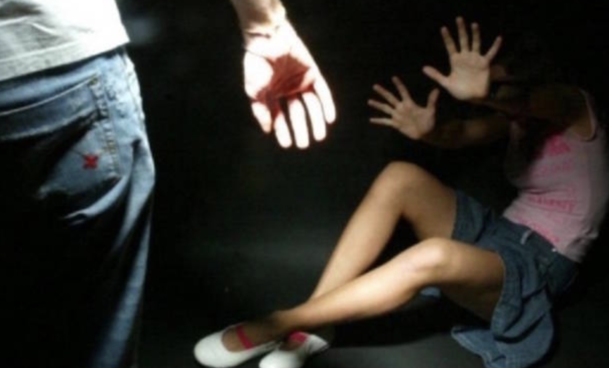 Scandalo a Treviso, operaio di 45 anni rinchiude due 13enni in un garage e le violenta