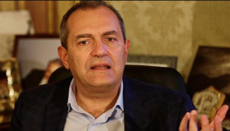 Diciamo grazie al Pd e alla destra se siamo vittime di De Magistris