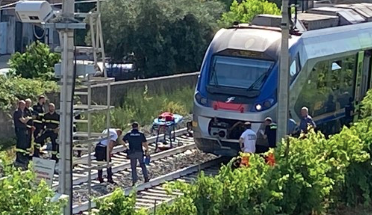 Nocera investita 83enne treno